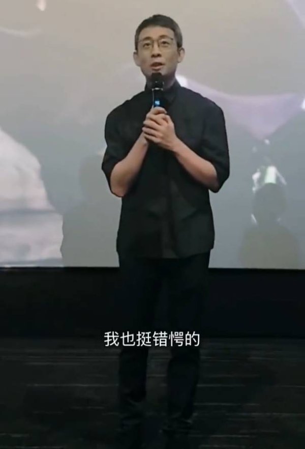 富明证券 张译回应息影传闻：只是暂时停一停，没说不干活啊